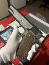 Colt 1911 WW2 reproduction - 5 of 8