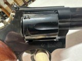 Smith & Wesson 586-3 .357 Revolver 4