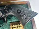 Colt New Frontier Hand Engraved .22 / .22 WMR Revolver with display box - 10 of 14