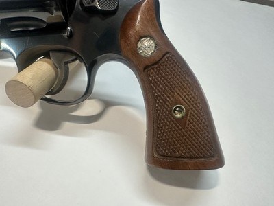 Smith & Wesson 17-2.22LR 6 Shot 8 3/8 Barrel - Image 6 of 14