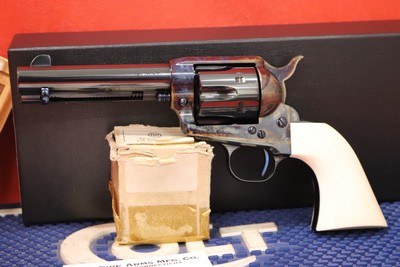 NIB USFA - Single Action Army - 38/40 WCF - Nutmeg Ivory #26087