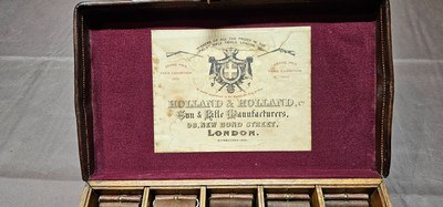 Beautifull 'Turn of the Century' Oak & Leather Cartridge Magazine with Holland & Holland Label - Image 8 of 10