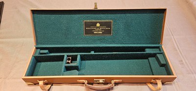 Beautiful Holland & Holland leather SXS case in excellent condition. - Image 1 of 10