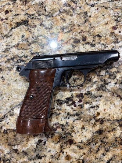 Walther PP 22 caliber made in france - Image 7 of 7