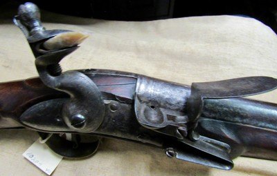 American Revolutionary War Period Flint Lock Brown Bess Style Musket - Image 4 of 20