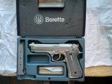 Beretta 92FS 9mm - 1 of 15