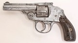 ANTIQUE IVER JOHNSON HAMMERLESS DOUBLE ACTION 32 S&W 5 ROUND REVOLVER. NO FFL. - 2 of 5