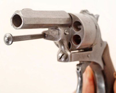 ANTIQUE RARE GERMAN 6 ROUND 32 RIMFIRE SMOOTH BORE DOUBLE ACTION REVOLVER. NO FFL - Image 4 of 6