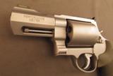 Smith and Wesson
460XVR Performance Center Revolver - 5 of 10