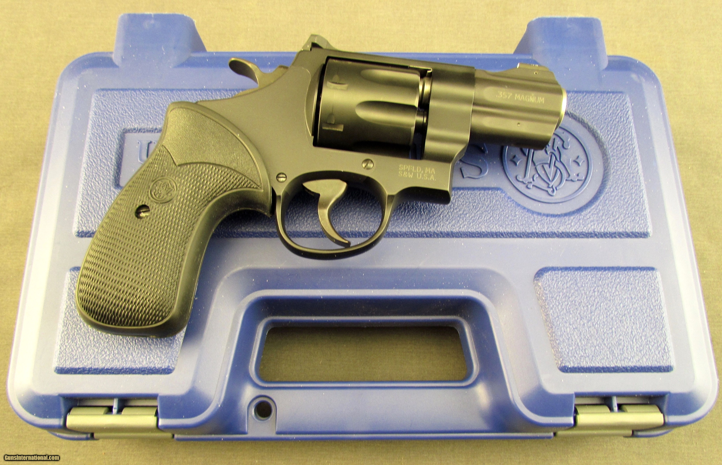 Sandw Night Guard Revolver Model 327 Ng 8 Shot 357 Magnum