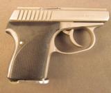 Seecamp LWS-32 Pistol 32 ACP (One of a Consecutively Numbered Pair) - 1 of 7