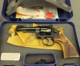 Smith & Wesson Classic Revolver Model 48-7 22 Magnum - 7 of 7