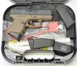 Glock 27 Sub Compact 40 S+W Pistol 2 Mags - 1 of 10