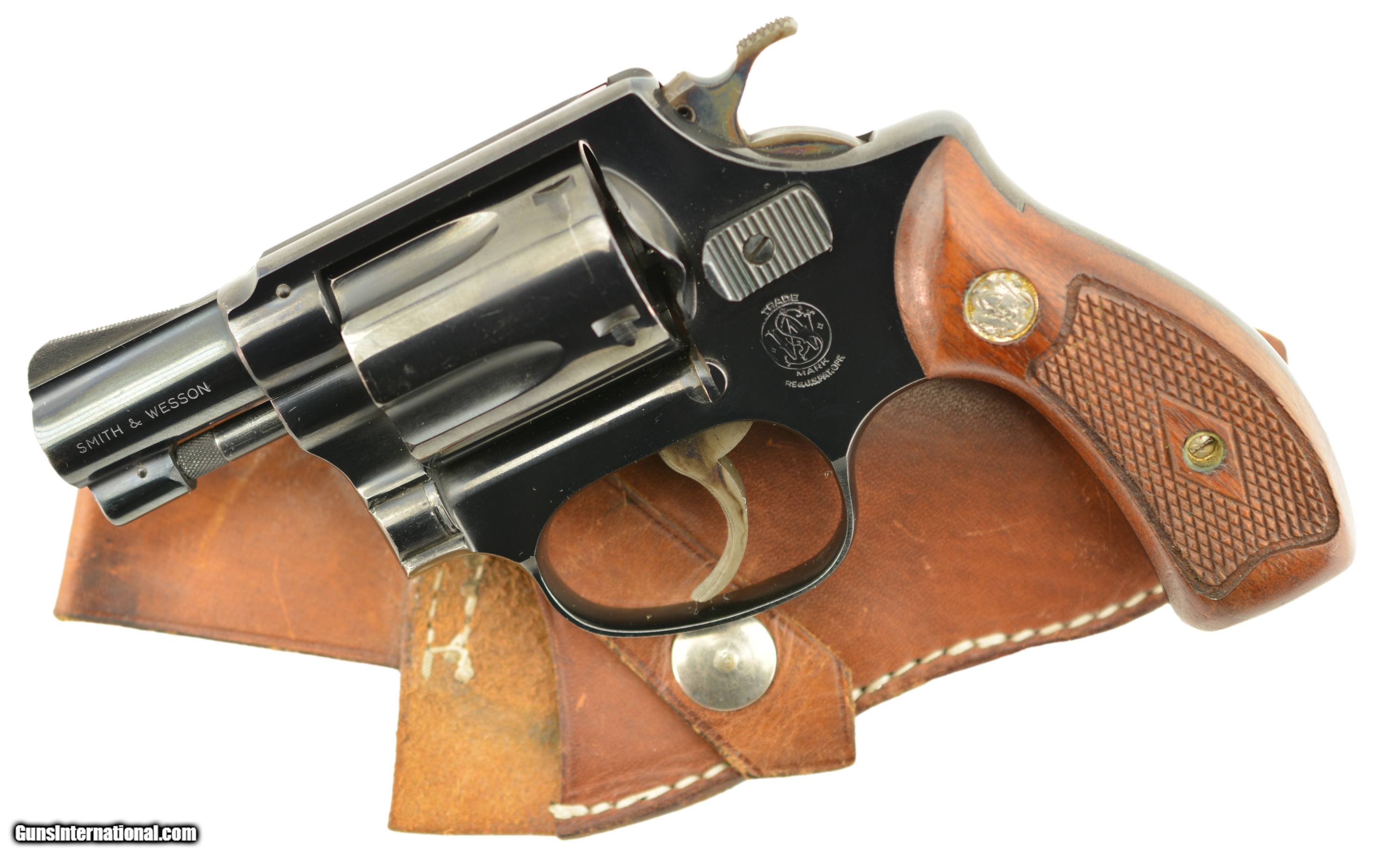 S&W Model 36 Chief's Special Revolver Flat Latch No Dash