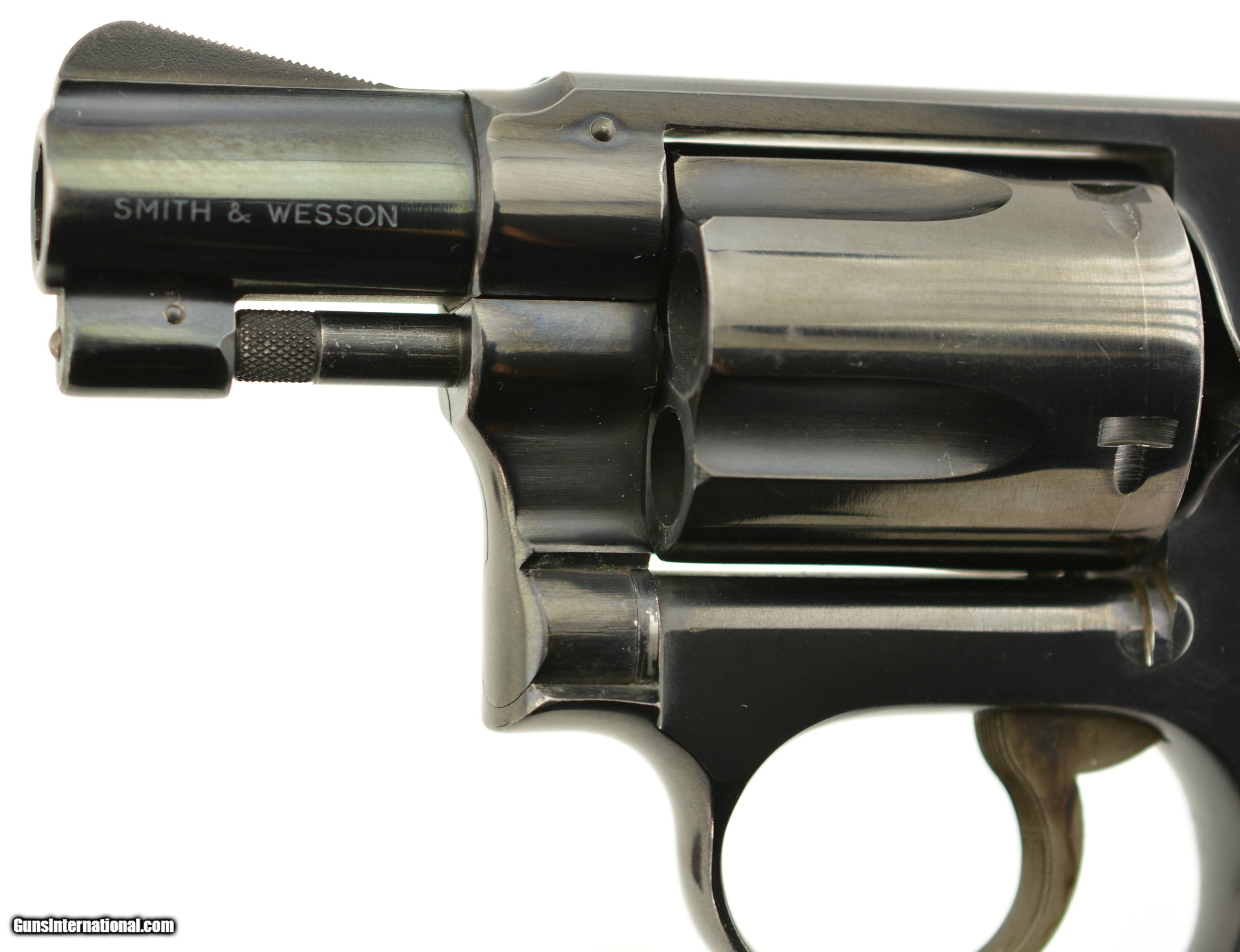 S&W Model 36 Chief's Special Revolver Flat Latch No Dash