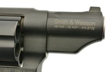 Smith & Wesson Governor Revolver 45 LC / 410 / 45 ACP Matte Black - 4 of 11