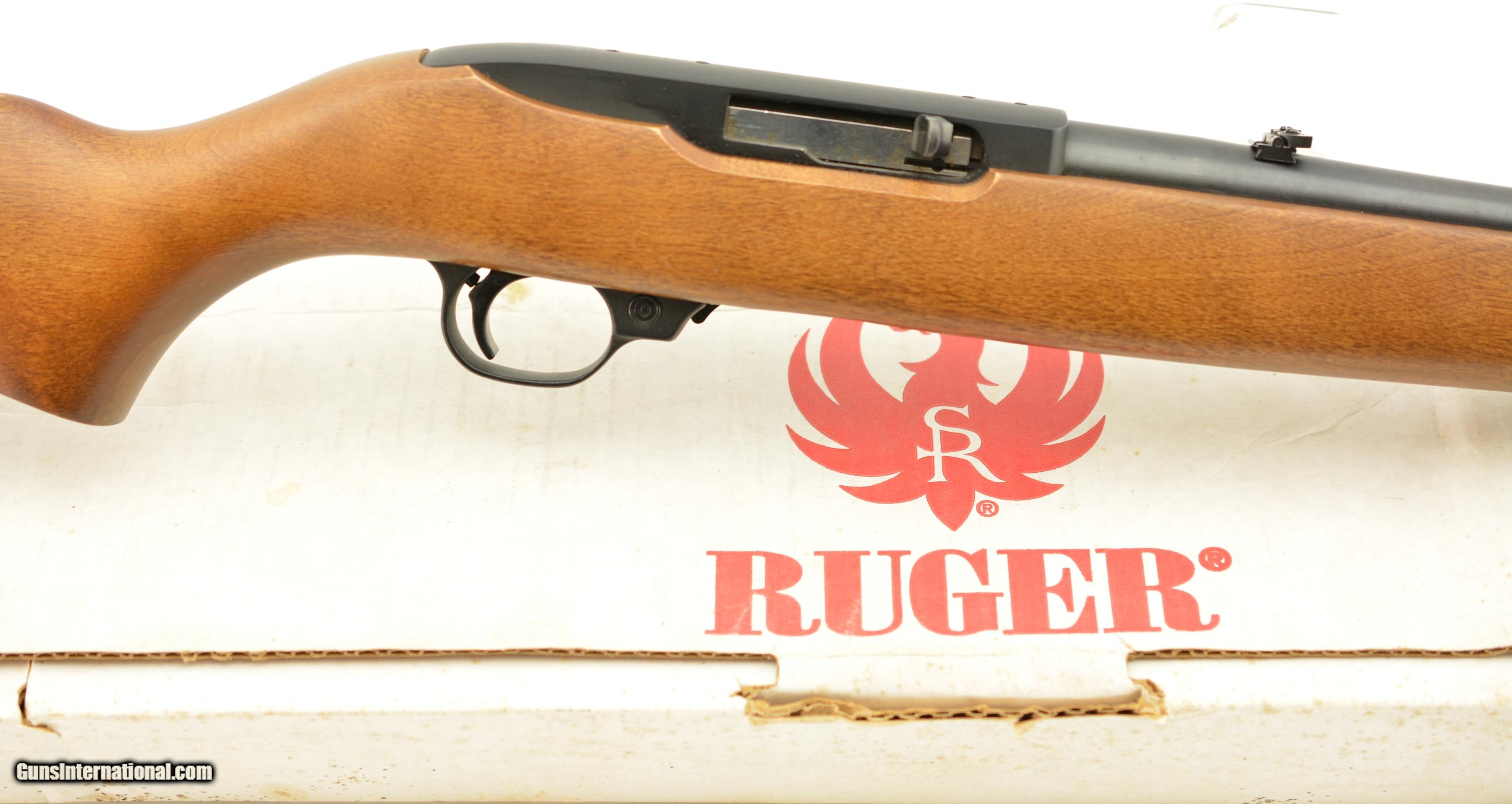 Classic Hardwood Ruger 10/22 Carbine 22 LR Original Box 1995 Excellent