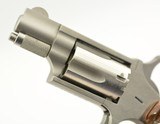 North American Arms Push Button Belt Buckle Mini-Revolver 22 LR - 5 of 9