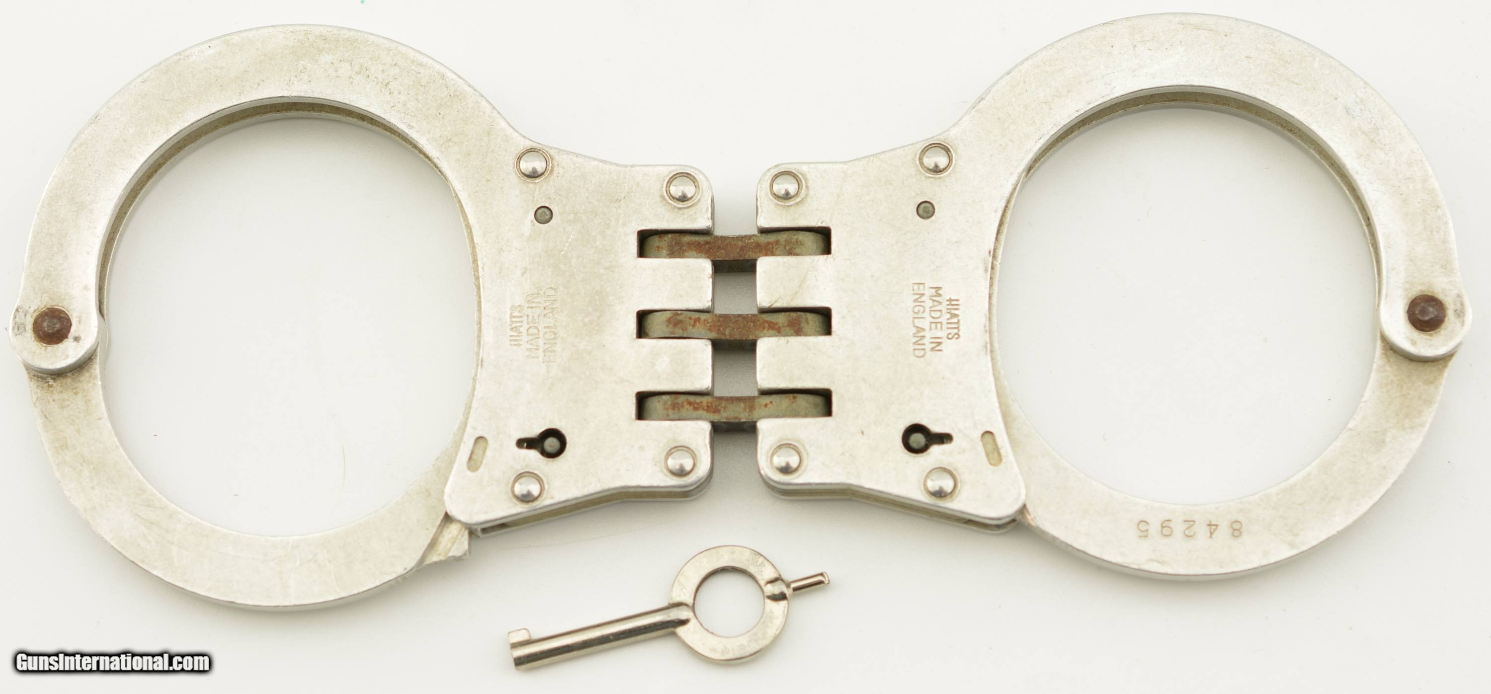 Vintage HIATTS Aluminum Mod. 3050 HINGED handcuff for sale
