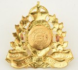 Vintage Canadian Royal Canadian Mounted Police RCMP cap badge - 2 of 2