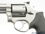 Excellent Taurus Model 66 Revolver 357 Magnum 7 Shot Matte Stainless - 6 of 11
