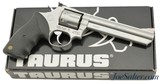 Excellent Taurus Model 66 Revolver 357 Magnum 7 Shot Matte Stainless