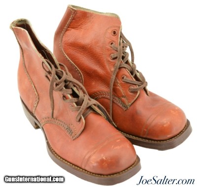 Original WWII Australia 1943 Dated Australian Pattern 10085 Boots