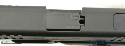 Excellent Boxed Glock Model 44 Pistol 22 LR Two 10 Rd Mags - Image 4 of 7
