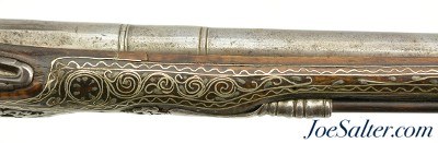 Interesting Pair of Highly Embellished 20-Bore Pistols Purportedly by Robert Delany ca. 1720 - Image 4 of 15