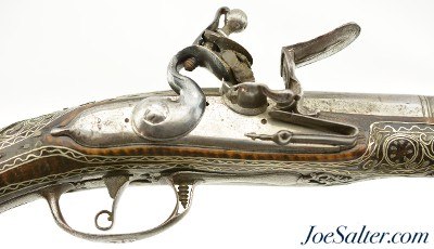 Interesting Pair of Highly Embellished 20-Bore Pistols Purportedly by Robert Delany ca. 1720 - Image 3 of 15