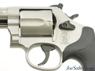 Smith & Wesson Model 69 Combat Magnum Revolver 44 Mag 5 Shot 2 3/4" Barrel - Image 6 of 14