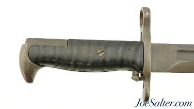 WWII M1905 M1 Garand 10" Bayonet with Scabbard and White Canvas Sheath 1943 - Image 2 of 9