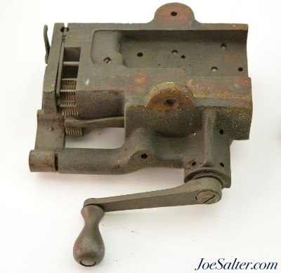 Original US Model 1918 .30 Caliber Machine Gun Belt-Filler with Transport Chest and Spare Parts - Image 3 of 7