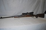 Winchester Model 70 LH 375 H&H Classic Safari Express - 3 of 5
