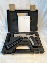 CZ Shadow 2 9 mm pistol - 6 of 9