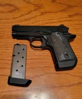 Kimber Micro 9 mm - 1 of 8