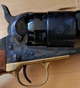 LNIB 3rd Generation Colt 1860 - 7 of 15