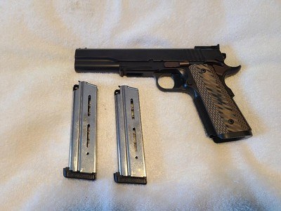 DAN WESSON FIREARMS KODIAK 10MM