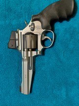 smith wesson 986 performace center 9mm - Image 2 of 5