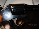 Smith & Wesson Model 10-5 1972 model - 6 of 15