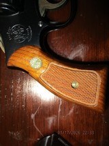 Smith & Wesson Model 10-5 1972 model - 4 of 15