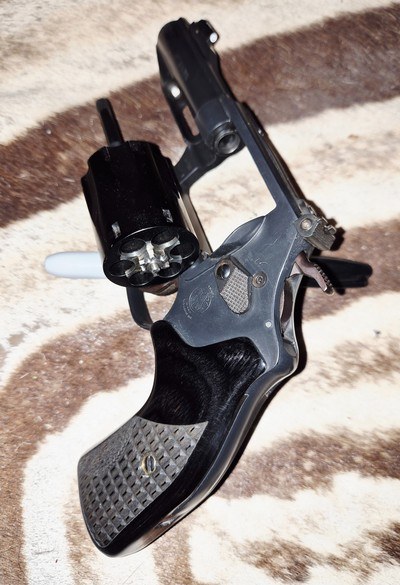 Very rare 327 magnum - Image 5 of 6