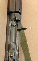 Feb 1944 WWII Standard Products M1 Carbine with two vintage 15-rd Magazines, High Wood Stock, Reproduction Sling, Oiler and Mag Pouch - 3 of 18