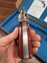 Freedom Arms model 1983 Premier .475 Linebaugh - 8 of 11