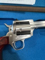 Freedom Arms model 1983 Premier .475 Linebaugh - 5 of 11