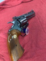 Colt Diamondback
38 special - 4 of 13
