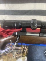 Browning A bolt 3 6.5 Creedmoor walnut furniture - 7 of 12