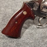 Smith & Wesson 29-2 Nickel in original display case EXCELLENT CONDITION - Image 8 of 15