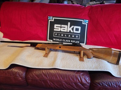 Sako Deluxe L61R 300 Winchester magnum - Image 1 of 12