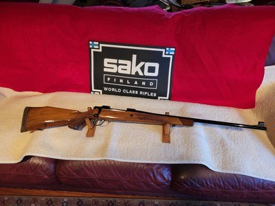 Sako Deluxe L61R 264 magnum Bofors - Image 1 of 12